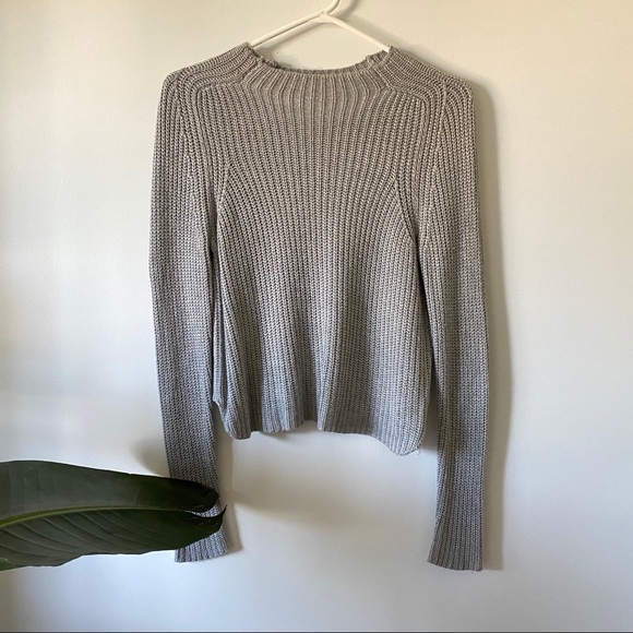 American Apparel Cropped Knit Grey Sweater - Picture 2 of 9